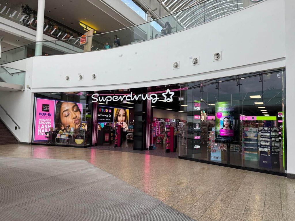 Frameless Glass Shopfronts London